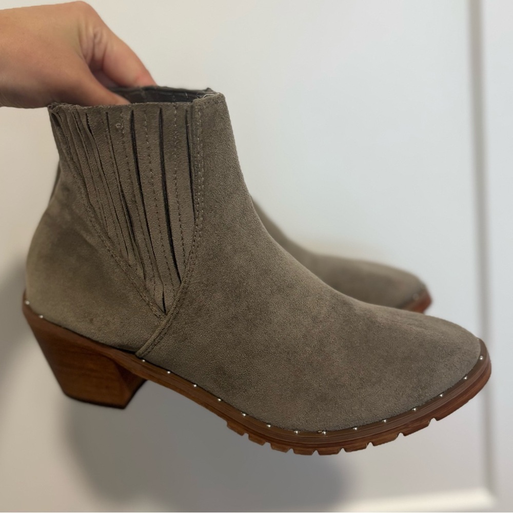 Suede‎ Round Toe Ankle Boots Women's Size 39 8.5